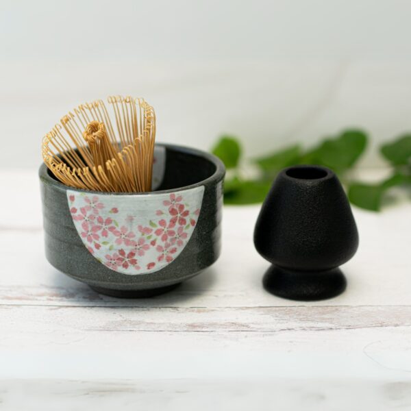 Dark_Flowers_Set_with_Black_Holder_6 Dark Grey Flowers Bowl