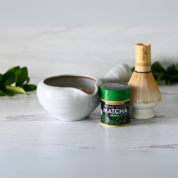 Gray_Spouted_Matcha_Bowl_with_Textured_Handle_Set_4 Gray Spouted Matcha Bowl with Textured Handle Set