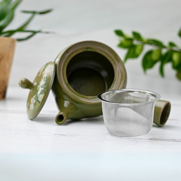 Green Kuysu with Flowers - Japanese Handmade Teapot with Premium Tea Strainer - 14 fl oz/420ml