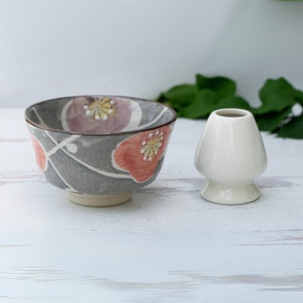Grey_with_Flowers_Matcha_Bowl_4 Grey with Flowers Matcha Bowl