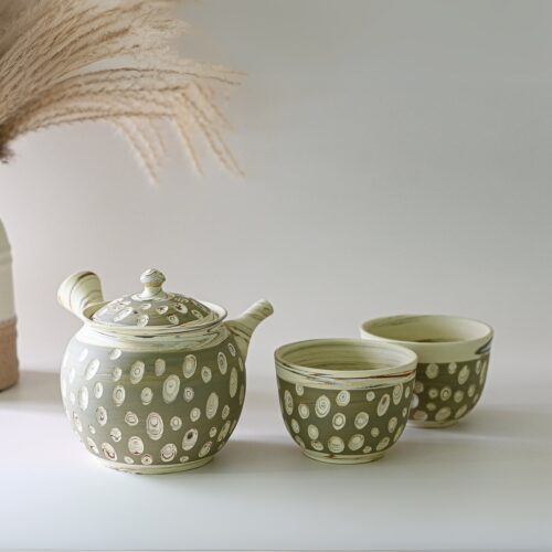 Japanese Kyusu Set - Teapot with Filters (370ml) and Two Cups